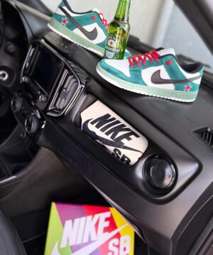 Nike SB Dunk Low Heineken Men's