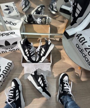 Adidas 2000 Premium Branco e Preto 8