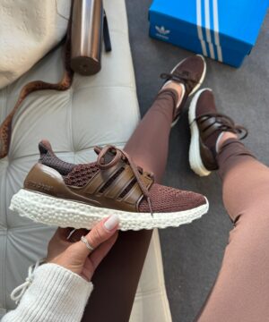 Adidas Ultra Boost 6