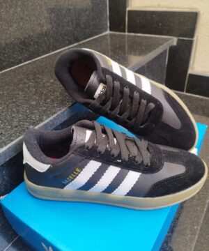 Adidas Gazelle Grade Fechada