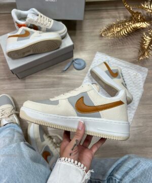 Air Force 1 Premium Branco e Marrom 3