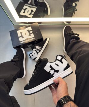 DC court graffik Preto Nobuk 6