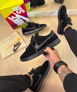 Dunk Low Pro All black Camurça