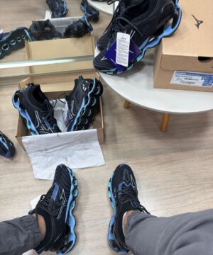 Mizuno wave prophecy 14 Preto e Azul 7