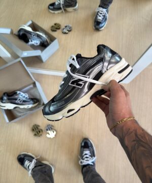 New balance 1000 Grafite Off White 5