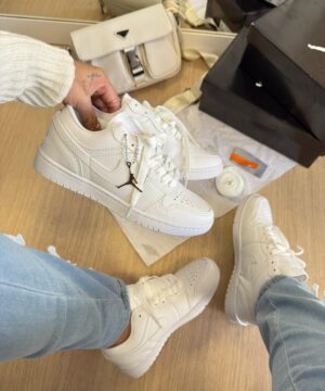 Nike Air Jordan Branco Feminino 4