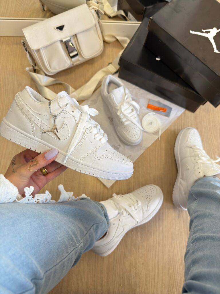 Air Jordan Branco Feminino: Beleza e Atitude em Cada Passo