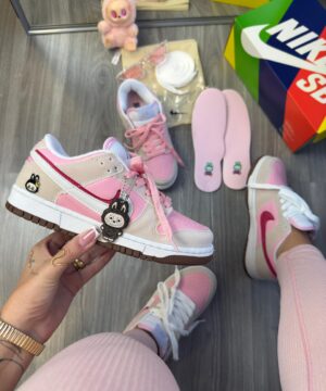 Nike Sb Dunk x Labubu Off White Rosa Atacado 2