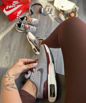 Nike Zoom Invencible Run3 Cinza e Marrom 7 scaled