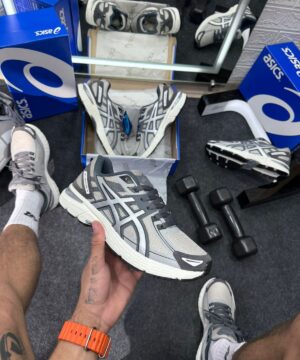 Tênis Asics Gel Venture 6 Grafite e Prata Atacado