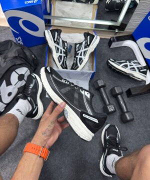 Tenis Asics Gel Venture 6 Preto e Branco Atacado 4