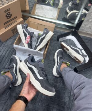 Vans Neo Ultrarange Cinza Camurça