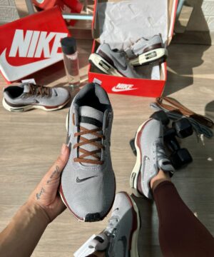 Nike Air ZoomX Invincible Run 3 Marrom Cinza Atacado 3