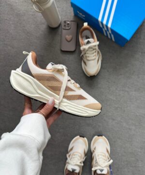 Adizero Drive RC Branco e Marrom Atacado