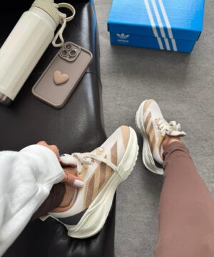 Adizero Drive RC Branco e Marrom Atacado 4