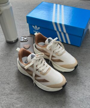 Adizero Drive RC Branco e Marrom Atacado 8