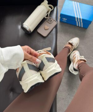 Adizero Drive RC Branco e Marrom Atacado 9