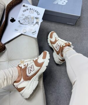 New balance 530 Marrom e Branco Atacado 2