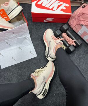 Nike Air Zoom X Invincible Run 3 Branco e Nude Atacado 2