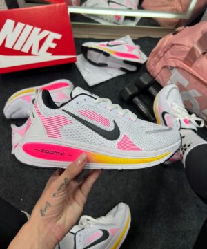 Nike Vomero 18 Atacado