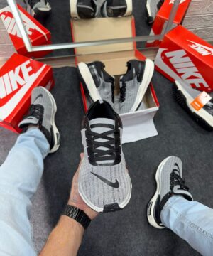 Nike ZoomX Invincible Run Prata 8