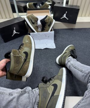 Bota Air Jordan Premium Verde Militar 5