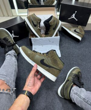 Bota Air Jordan Premium Verde Militar 8