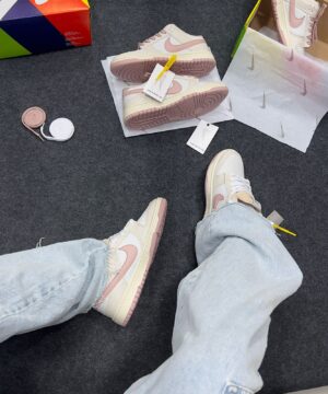 Dunk Low Pro Branco Off Nude Atacado 3