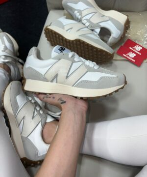 New Balance 327 Branco E Bege Feminino Atacado