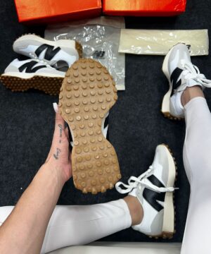 New Balance 327 Branco e Preto Feminino Atacado 6