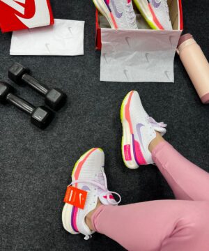 Nike Air Zoom X Invincible Run 3 Branco e Rosa 5 1