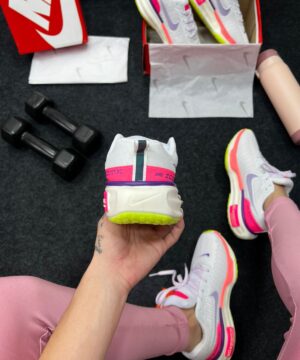 Nike Air Zoom X Invincible Run 3 Branco e Rosa 7