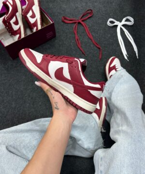 Nike SB Dunk Low Pro Branco e Vermelho 3
