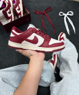 Nike SB Dunk Low Pro Branco e Vermelho