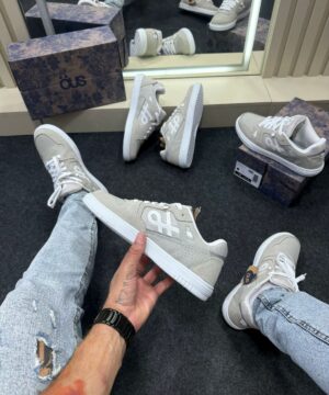 Tenis OUS Essencial Premium Cinza Elegante 3