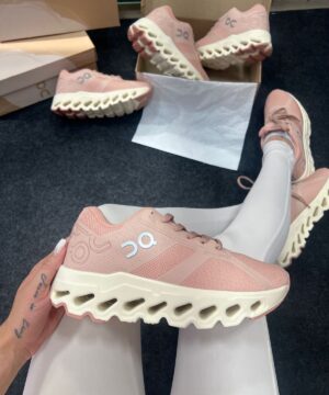 Tênis On Cloud Premium Rose