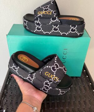 Sandália Gucci 03 Grade Fechada