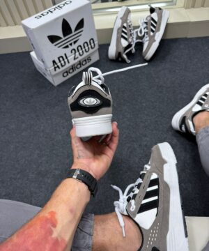 Adidas 2000 Premium Cinza Branco Preto 4