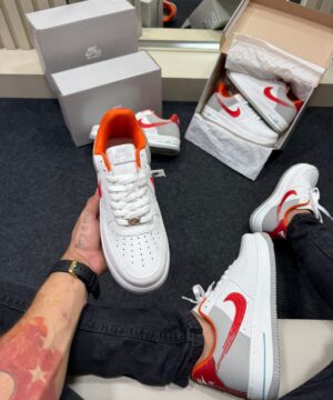 Air Force 1 Premium Branco Vermelho Laranja 11