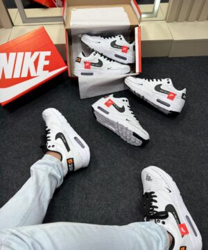 Nike Air Max 90 Branco Preto 4