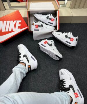 Nike Air Max 90 Branco Preto 8