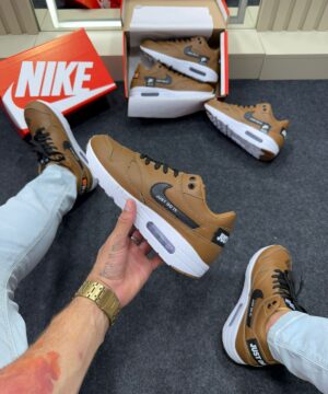 Nike Air Max 90 Caramelo 2