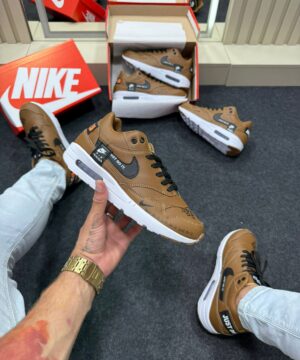 Nike Air Max 90 Caramelo