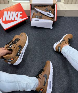 Nike Air Max 90 Caramelo 4