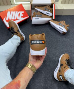 Nike Air Max 90 Caramelo 5