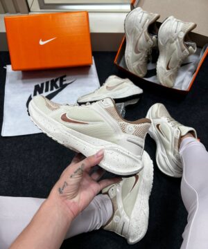 Pegasus 41 Premium Cor Areia 9