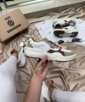 Vans Neo Ultra Range Bege e Caramelo 4
