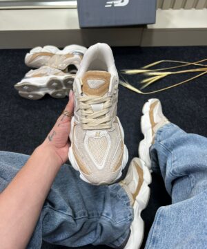 New Balance 9060 Bege Caramelo 10