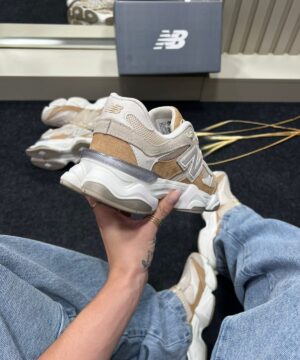 New Balance 9060 Bege Caramelo 5