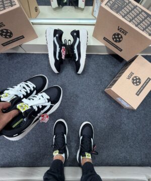 Vans Ultra Range Preto Branco 9